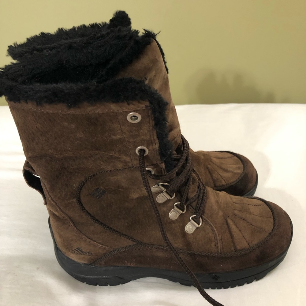 Columbia waterproof/snow boots brown size 6.5